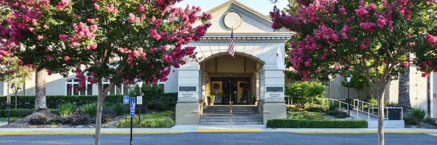 Lexington Lions Gate Hotel & Conference Center