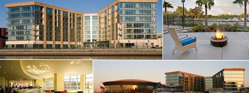 Lexington Waterfront Hotel